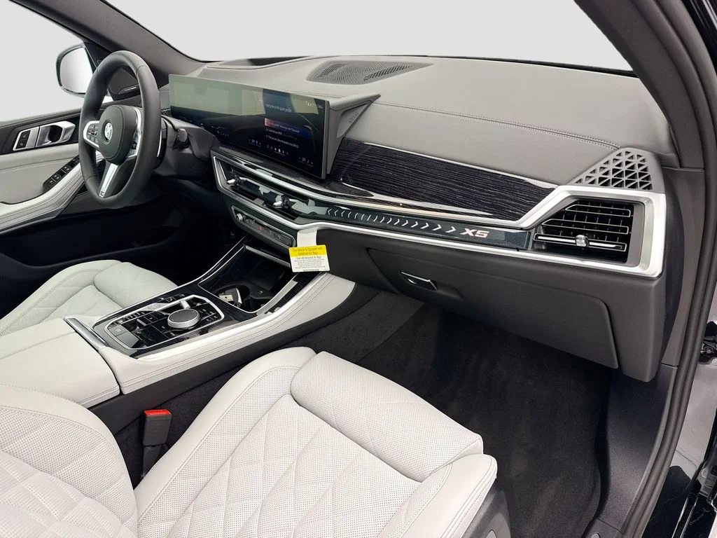 New 2026 Black BMW xDrive40i image 16