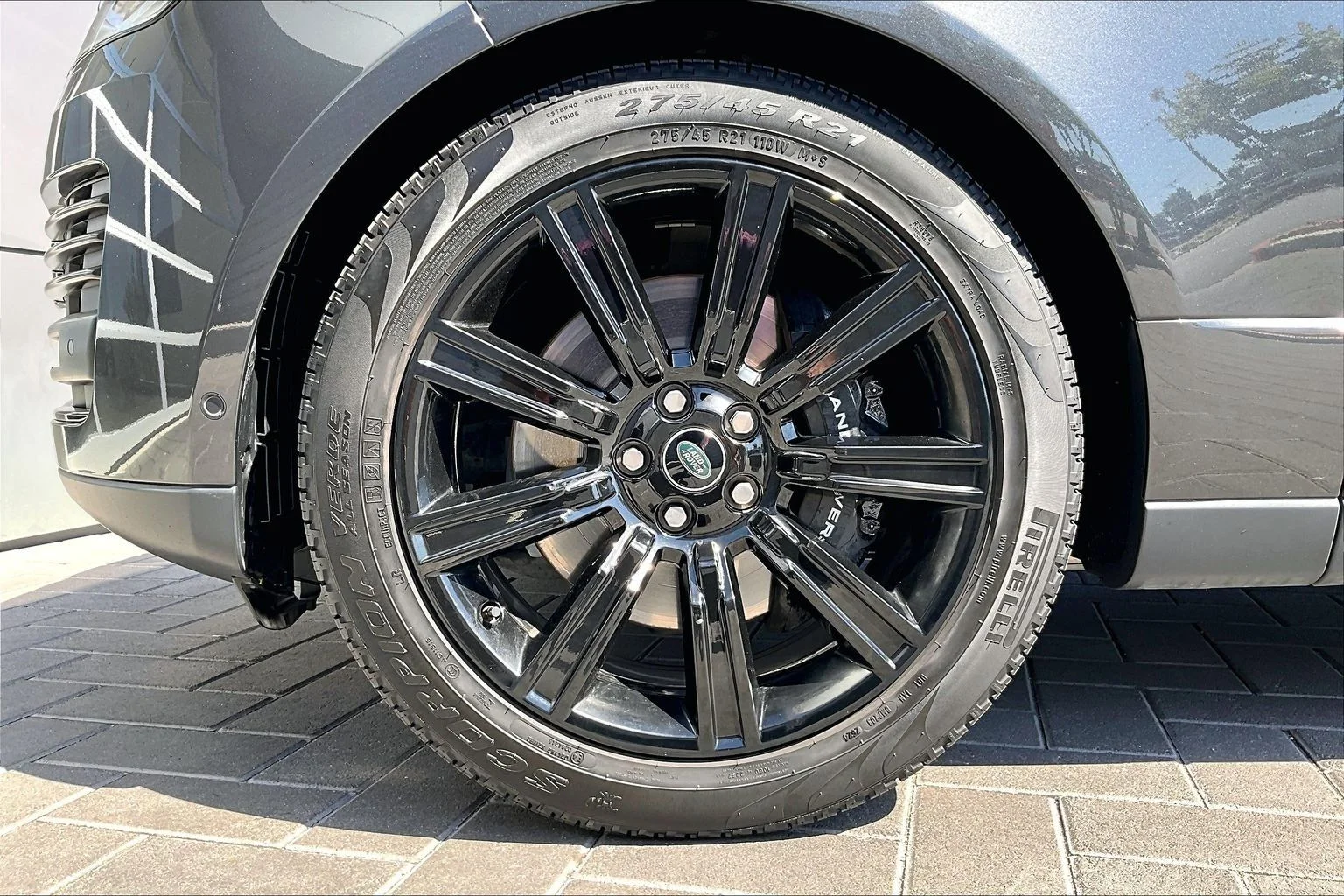 Certified Used 2022 Gray Land Rover Westminster image 9