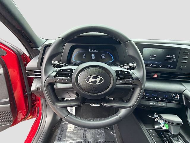 Used 2026 Red Hyundai SEL Sport image 11