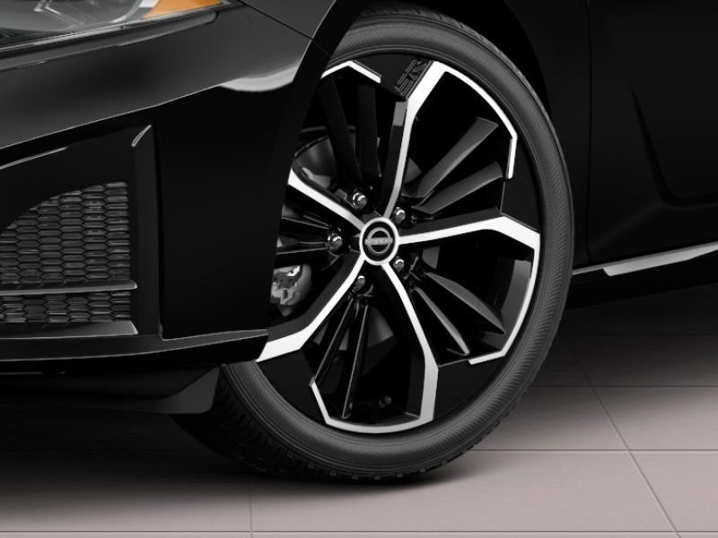New 2026 Black Nissan 2.5 SR image 10