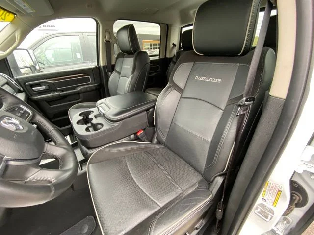 Used 2024 White Ram Laramie image 9
