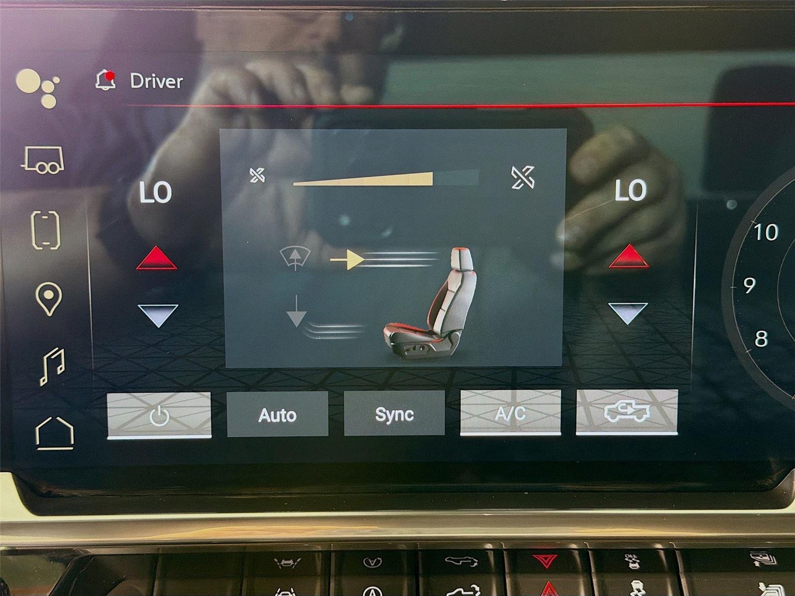 Used 2024 Summit White GMC Elevation image 16