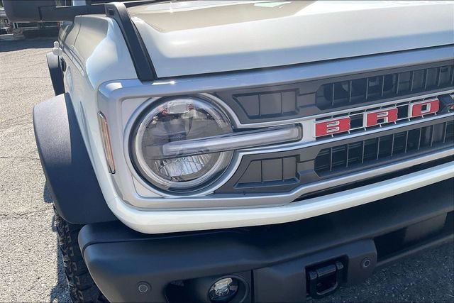 New 2026 Wimbledon White Ford Outer Banks® image 34