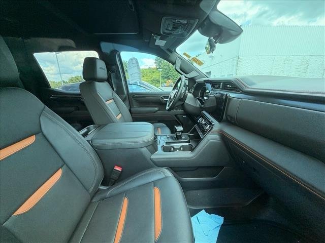 Used 2026 Onyx Black GMC AT4 image 7