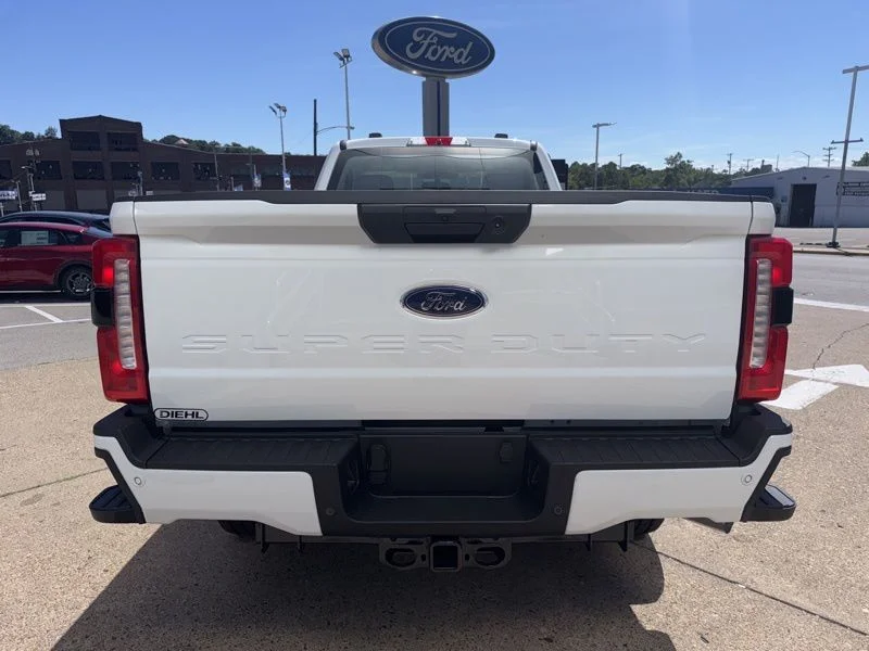 New 2025 White Ford XL image 6