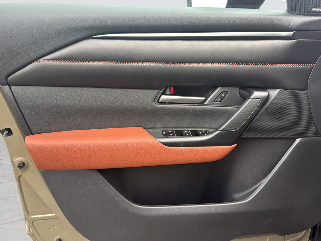 New 2026 Zircon Sand Metallic Mazda 2.5 Turbo Meridian Edition image 11