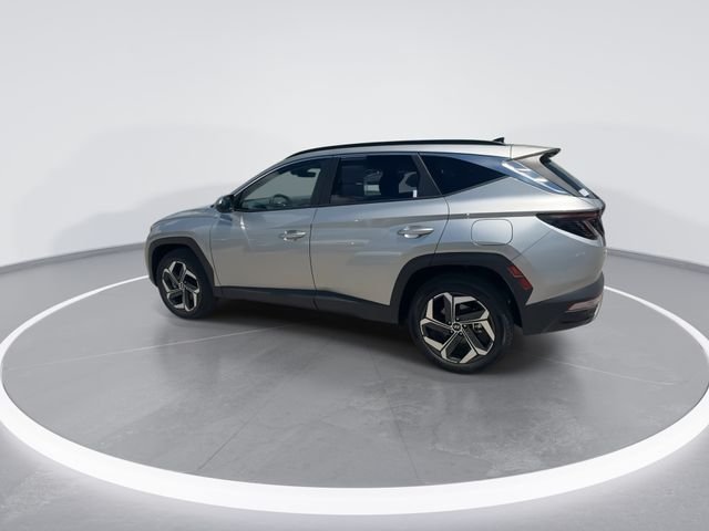Used 2023 Silver Hyundai SEL image 6