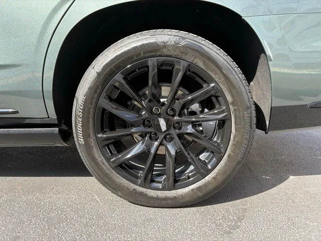 Used 2024 Green Cadillac Sport image 19
