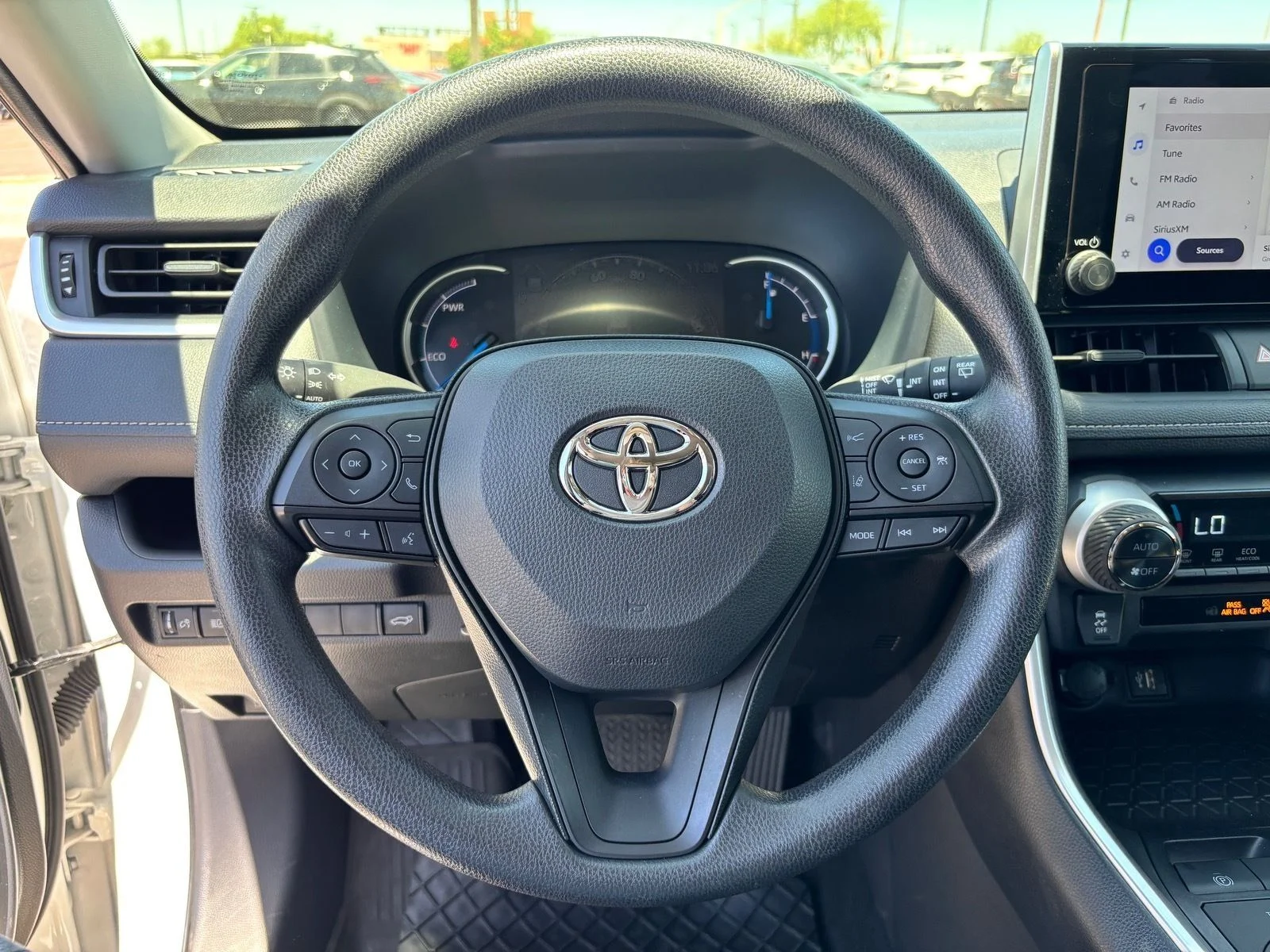 Used 2024 Ice Cap Toyota XLE image 17