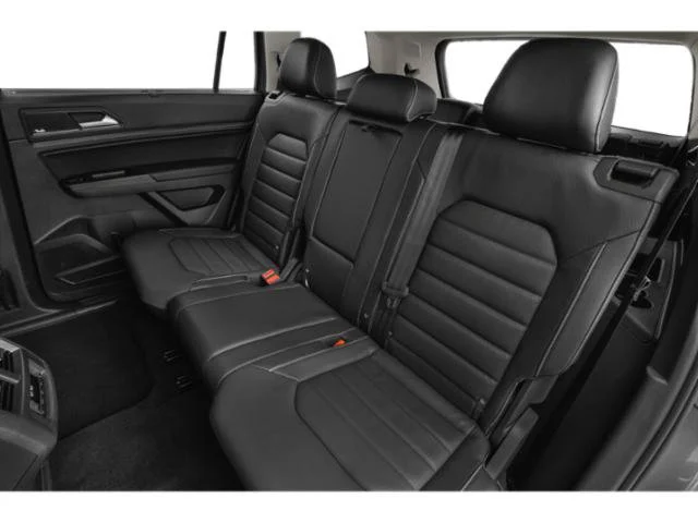 Used 2021 Deep Black Pearl Volkswagen 2.0T SEL Premium image 16