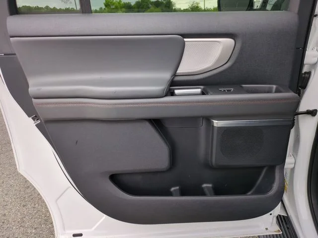 Used 2025 White Ford Active image 27