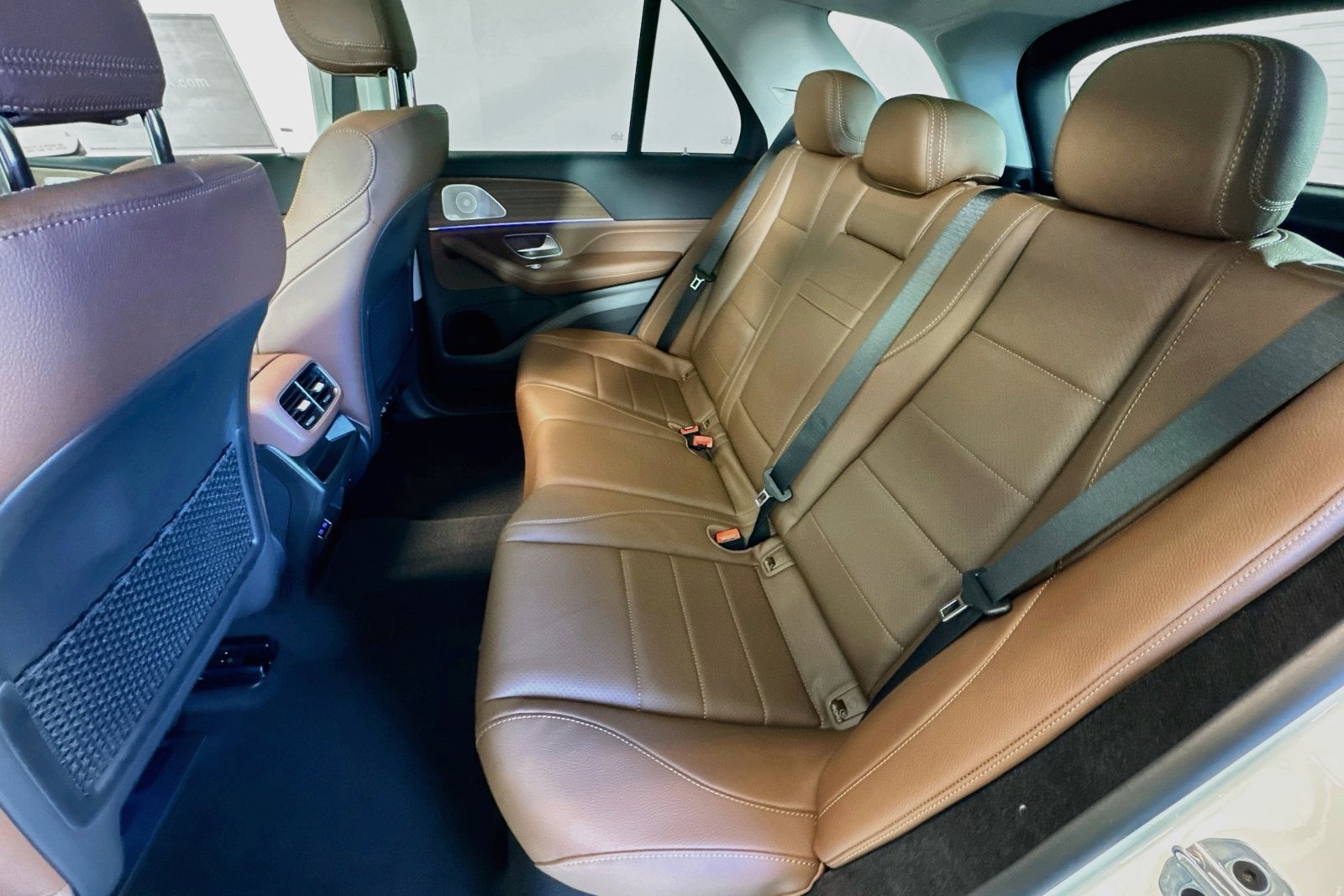 New 2026 Polar White Mercedes-Benz GLE 450e image 22