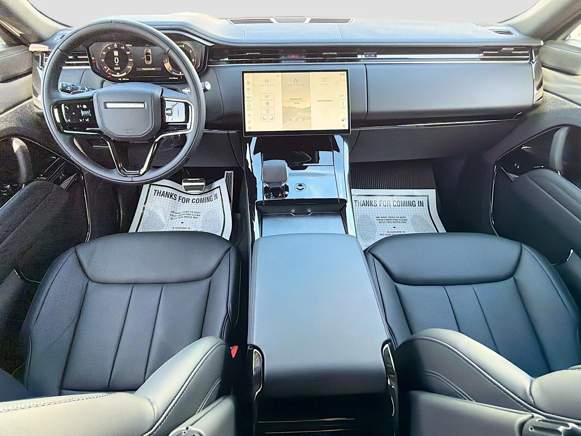New 2026 Borasco Grey Metallic Land Rover Dynamic SE image 15