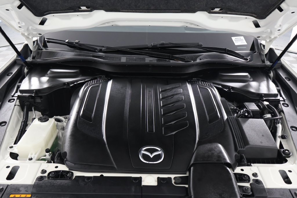 Certified Used 2024 White Mazda 3.3 Turbo S Premium Plus image 18