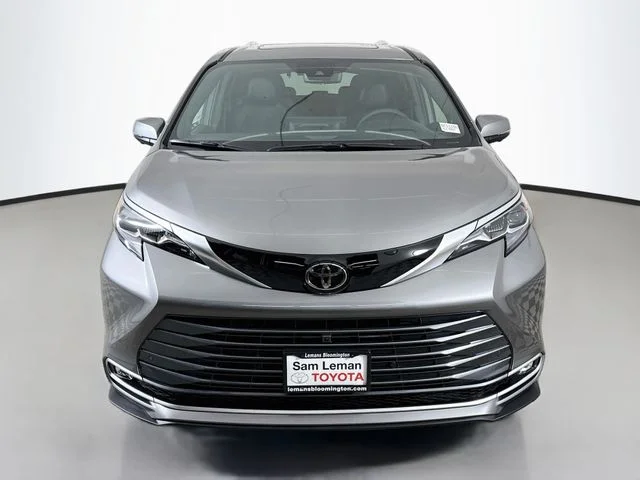 New 2026  Toyota Platinum image 2