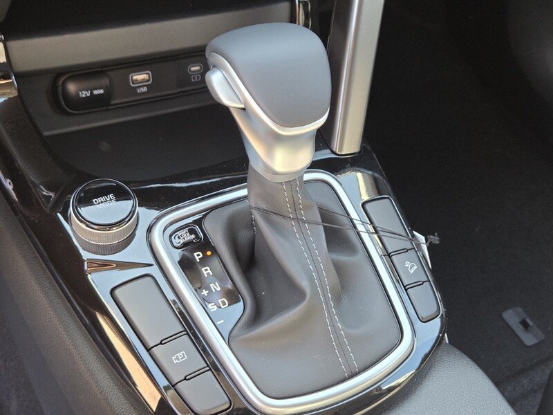 New 2026 Steel Gray Kia S image 14