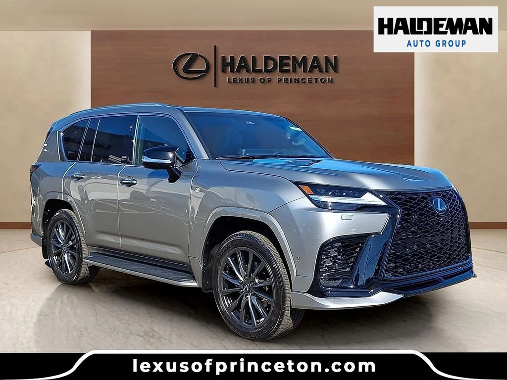 2026 Lexus LX 600 700h F-Sport's photo