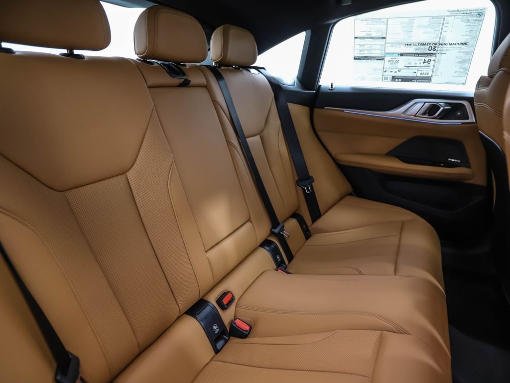 2025 BMW i4 40 - Photo 26