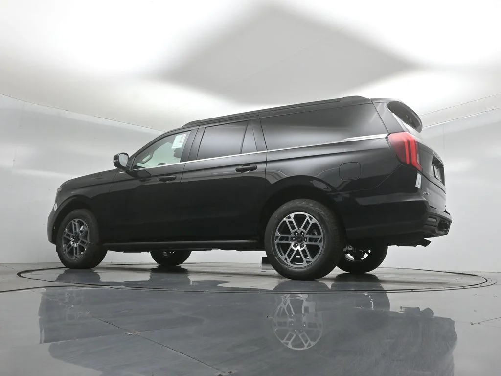 New 2026 Agate Black Metallic Ford Active image 34