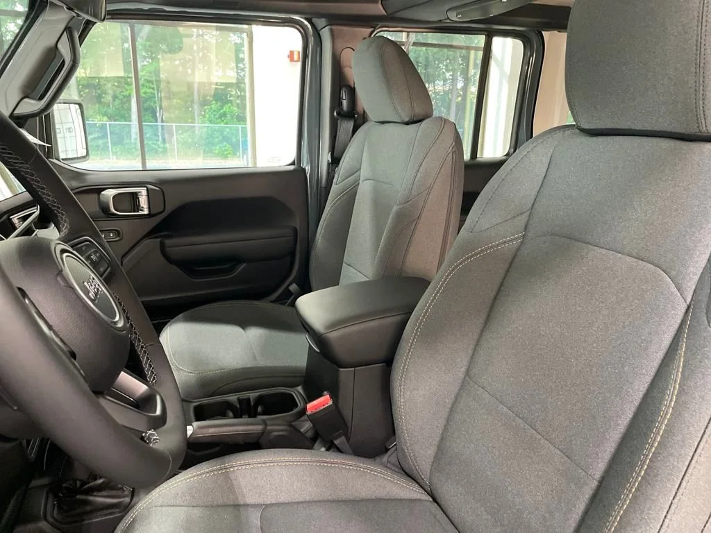 2025 Jeep Wrangler 4-Door Sport S - Photo 39
