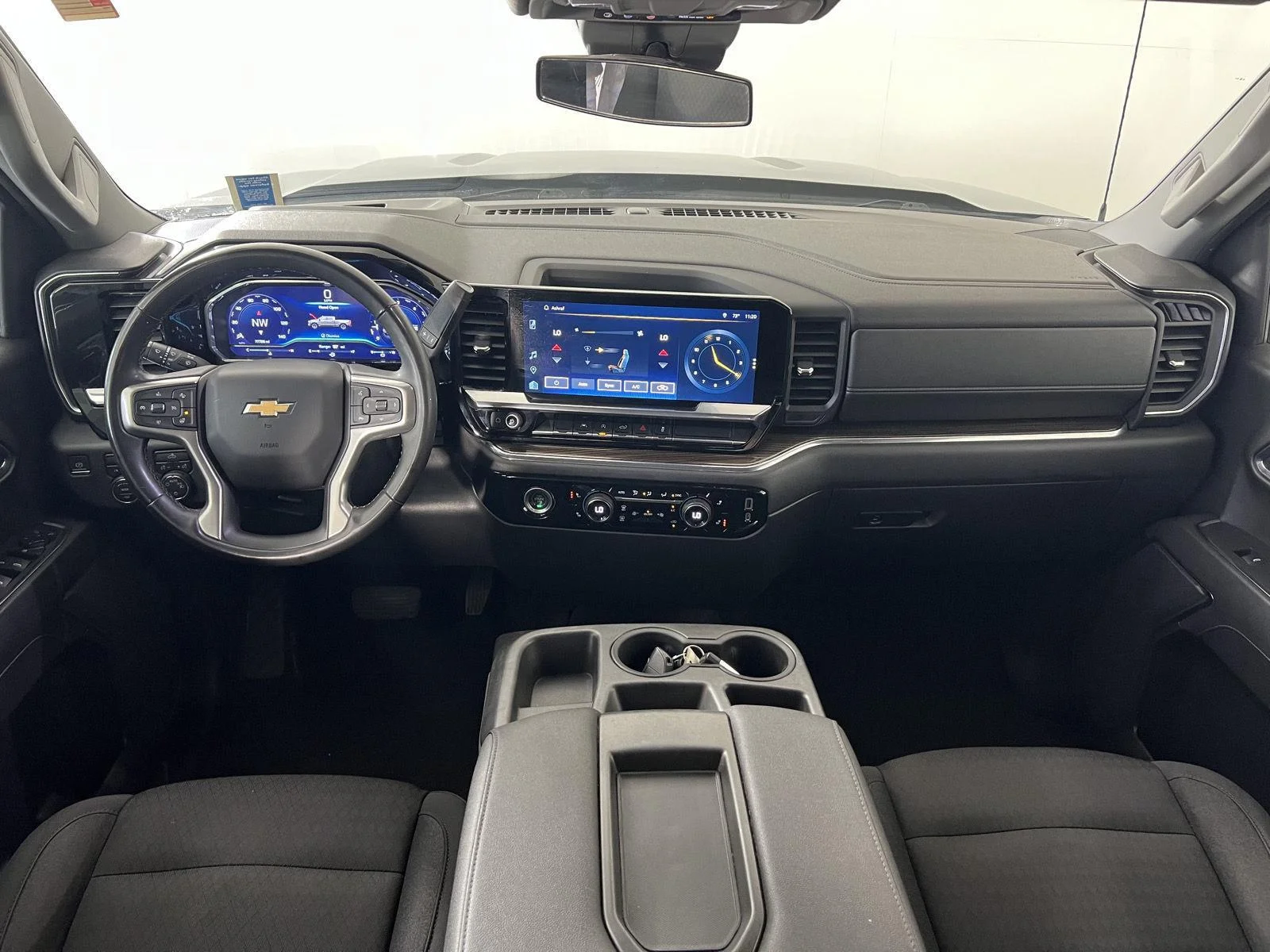 Used 2023 Ash Chevrolet LT image 29