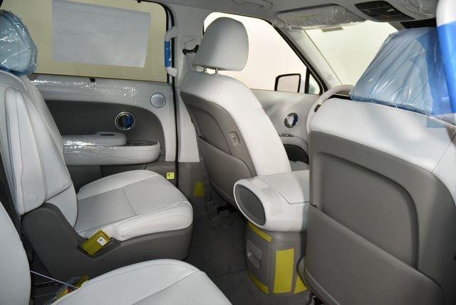 New 2026 White Hyundai SEL 7P image 70