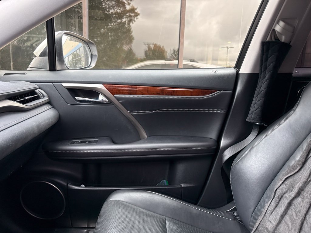 Used 2017 White Lexus 350 image 6
