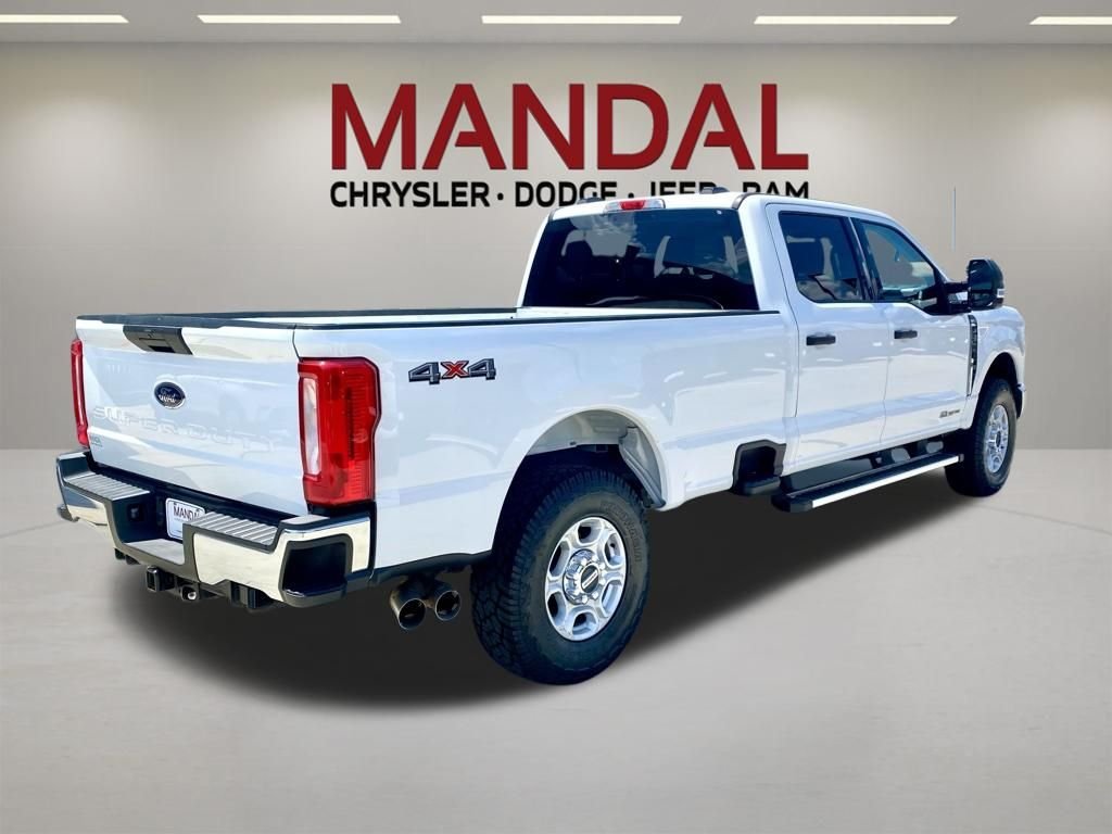 Used 2025 White Ford XLT image 6