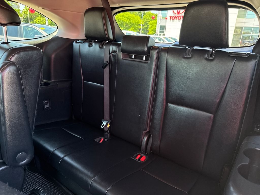 Used 2022 Gray Toyota XLE image 41