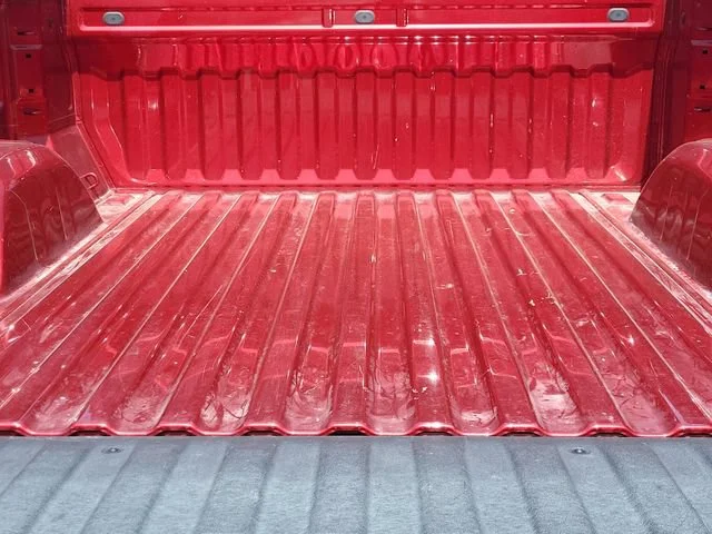 Used 2024 Volcanic Red Tintcoat GMC Elevation image 30