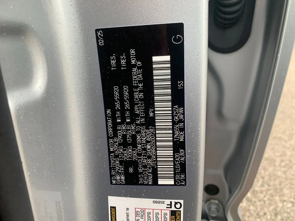 Used 2025  Toyota TRD Sport Premium image 32