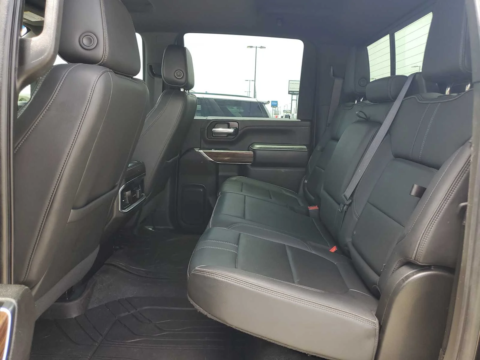 Used 2022 Black Chevrolet High Country image 18
