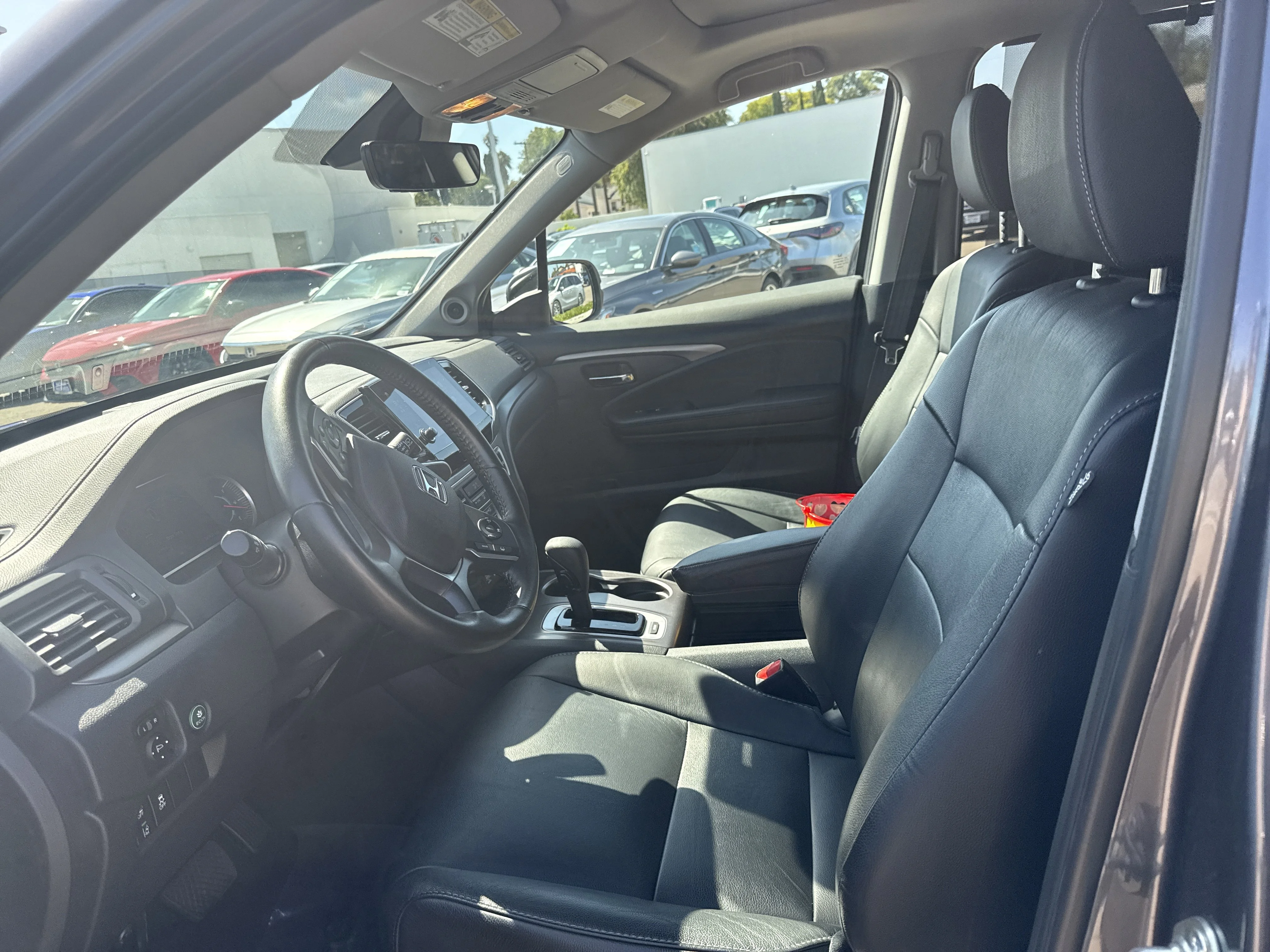 2020 Honda Pilot EX-L - Photo 12