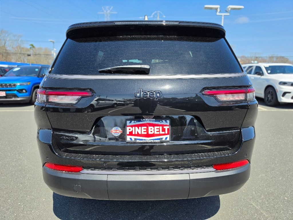 New 2026 Black Jeep Altitude image 12