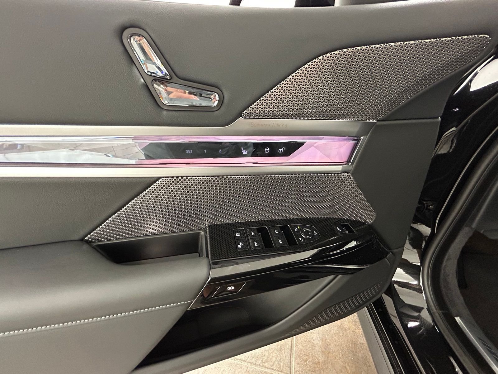 New 2026 Black Sapphire Metallic BMW 740i xDrive image 24