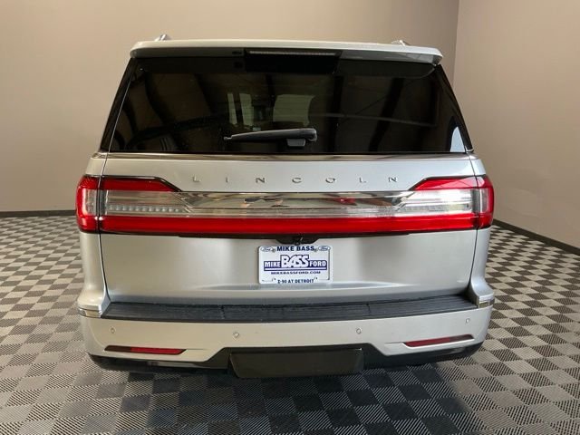 Used 2019 Ingot Silver Metallic Lincoln Reserve image 11