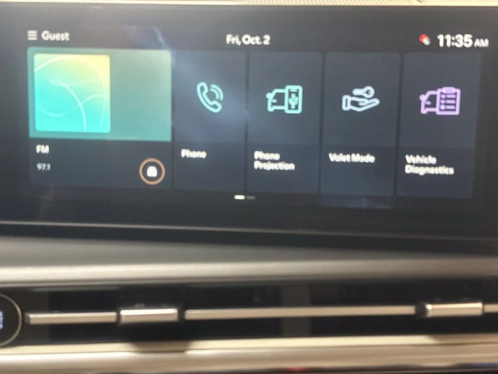 New 2027 Serenity White Hyundai SE image 16