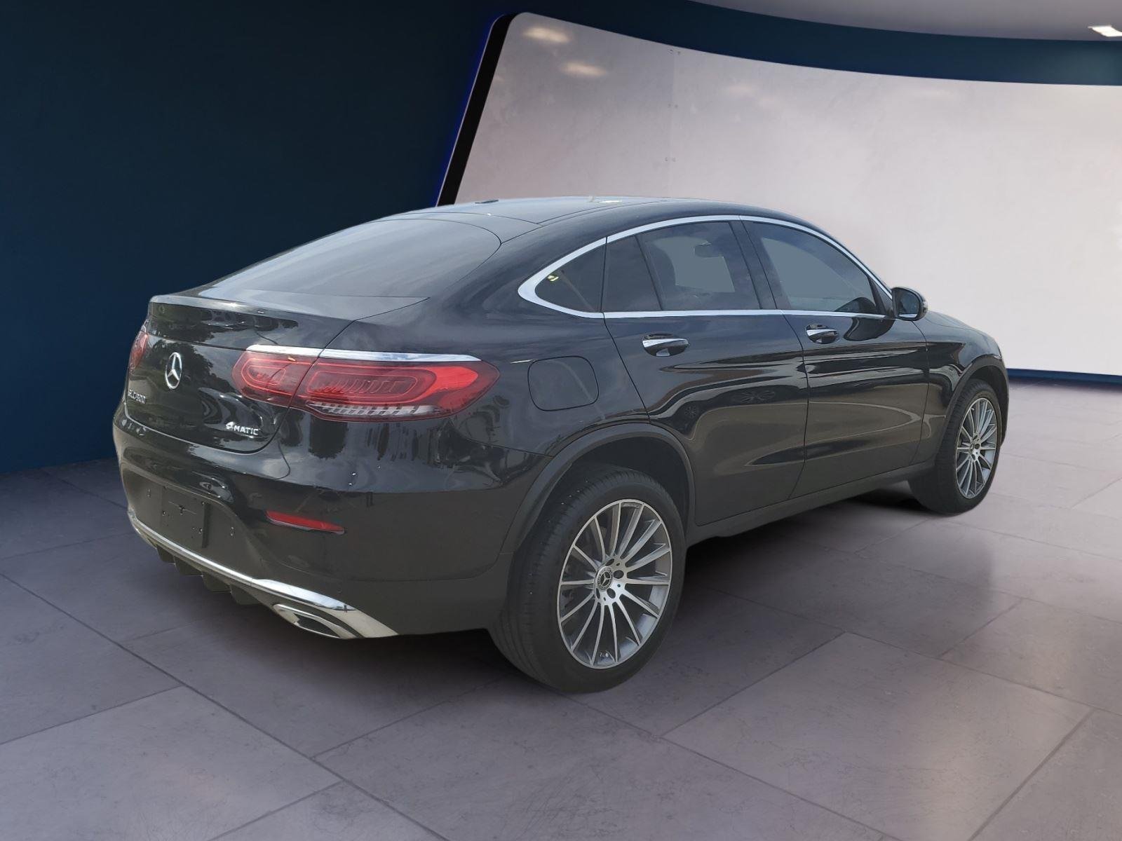2022 Mercedes-Benz GLC Coupe GLC300 - Photo 5