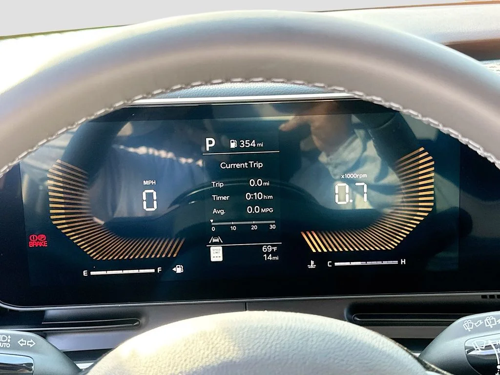 New 2026 Deep Chroma Blue Kia LXS image 12