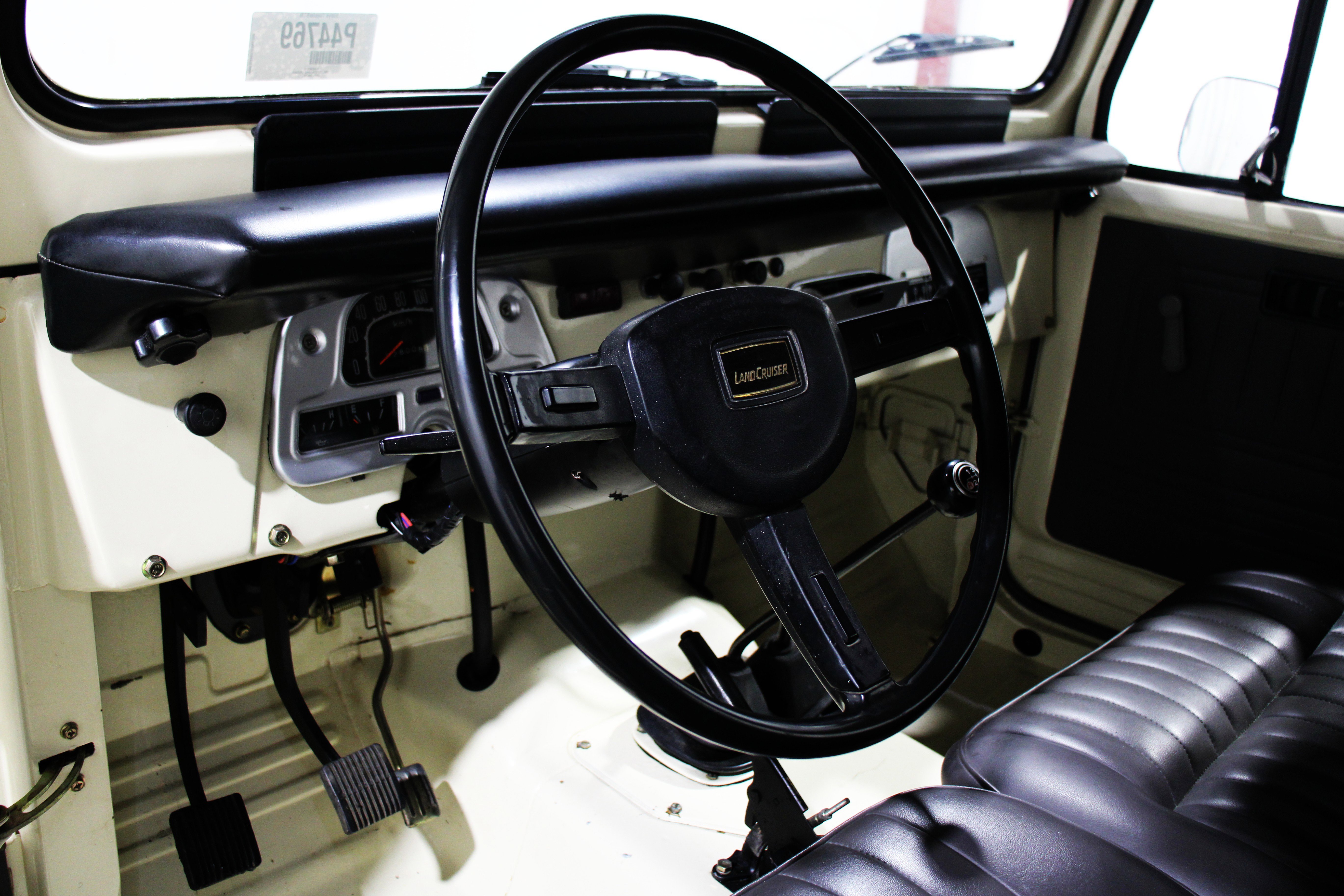 Pre-Owned 1981 Toyota LAND CRUISER FJ43 in Wichita, KS area
