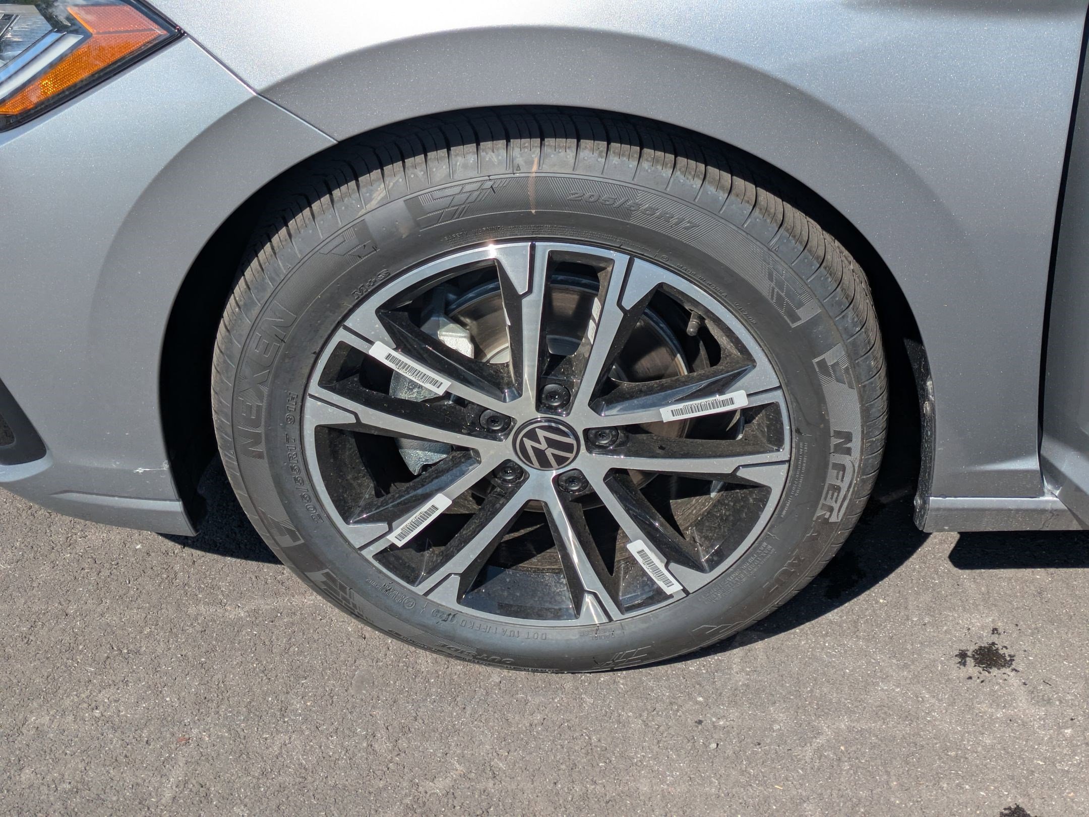 New 2026 Pyrite Silver Metallic Volkswagen Sport image 15
