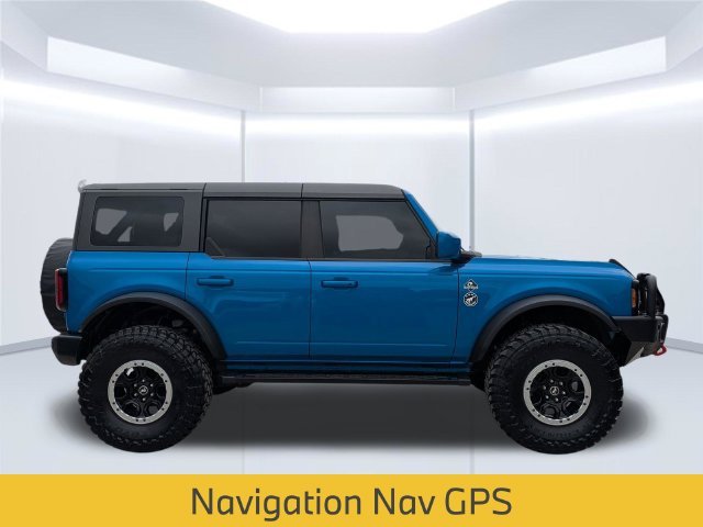 Used 2021 Blue Ford Outer Banks image 8