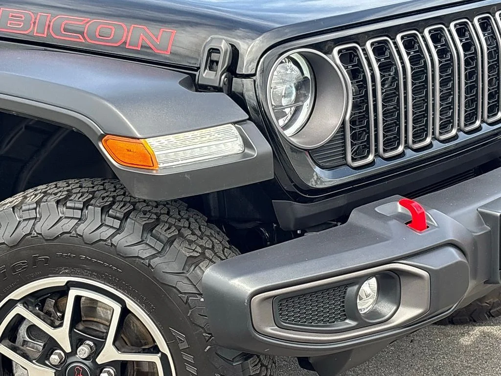 Used 2024 Black Jeep Rubicon image 7