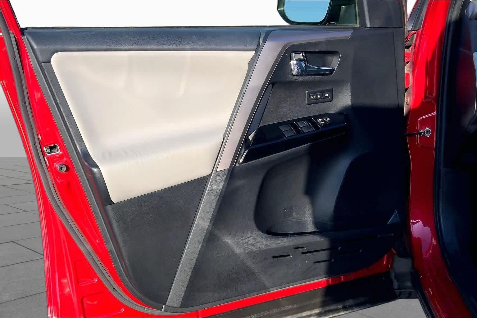 Used 2017 Barcelona Red Metallic Toyota Limited image 21