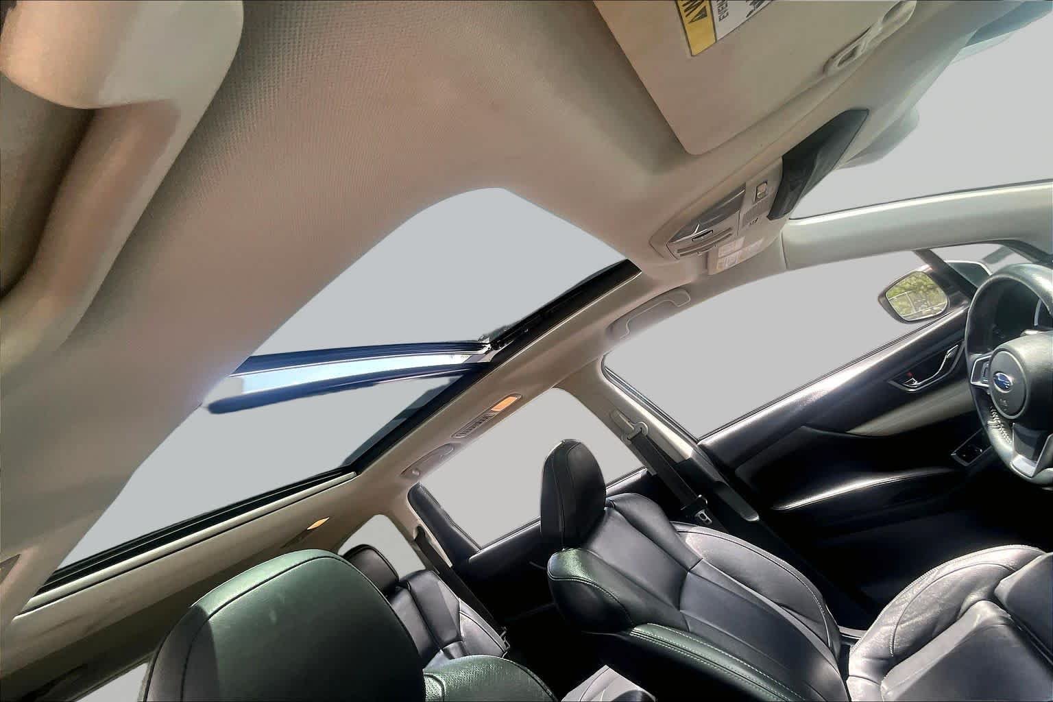 Used 2020 Crystal White Pearl Subaru Limited image 14