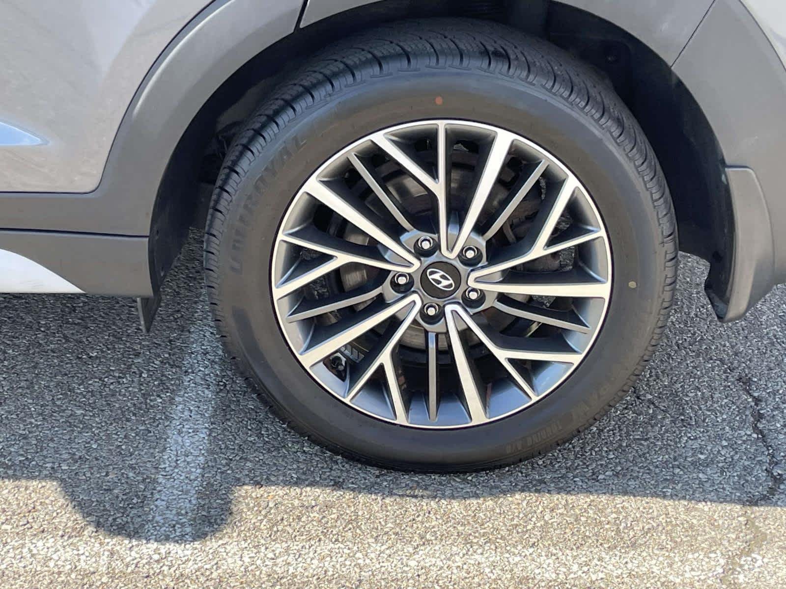Used 2019 Coliseum Gray Hyundai SEL image 11