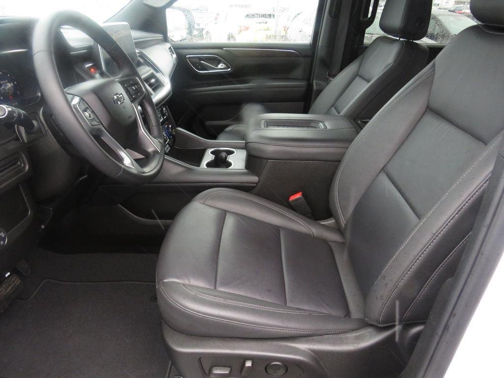 Used 2024 Summit White Chevrolet Z71 image 16