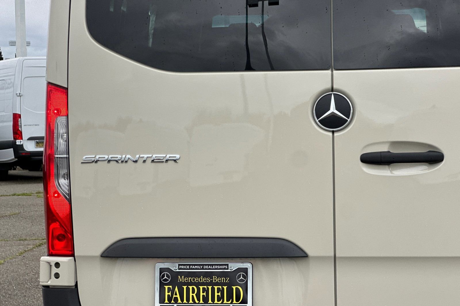 2025 Mercedes-Benz Sprinter Crew Van Base - Photo 12