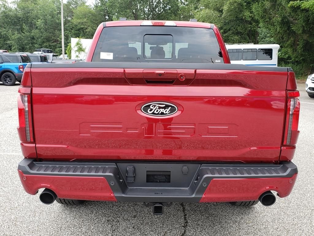 New 2026 Ruby Red Metallic Tinted Clearcoat Ford XLT image 6