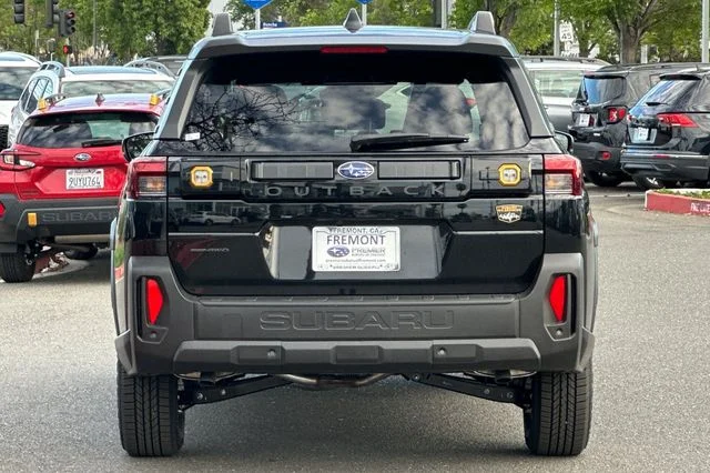 New 2026 CRYSTAL BLACK SILICA Subaru Wilderness image 5